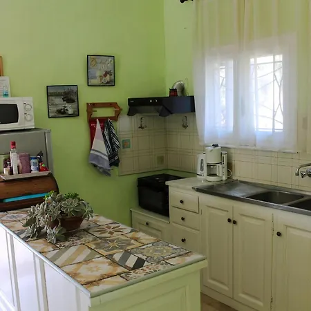 Apartment Geraeumige Mit Zwei Schlafzimmern In Der Naehe Des Sandstrandes