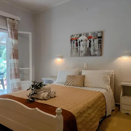 Geraeumige Mit Zwei Schlafzimmern In Der Naehe Des Sandstrandes Apartment