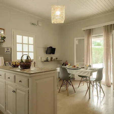 Geraeumige Mit Zwei Schlafzimmern In Der Naehe Des Sandstrandes Apartment *
