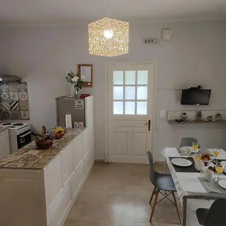Apartment Geraeumige Mit Zwei Schlafzimmern In Der Naehe Des Sandstrandes *