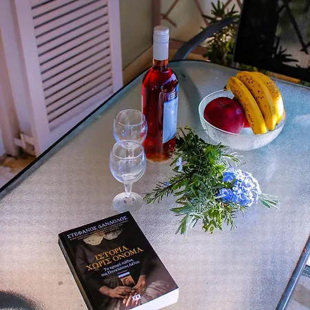 Geraeumige Mit Zwei Schlafzimmern In Der Naehe Des Sandstrandes Apartment